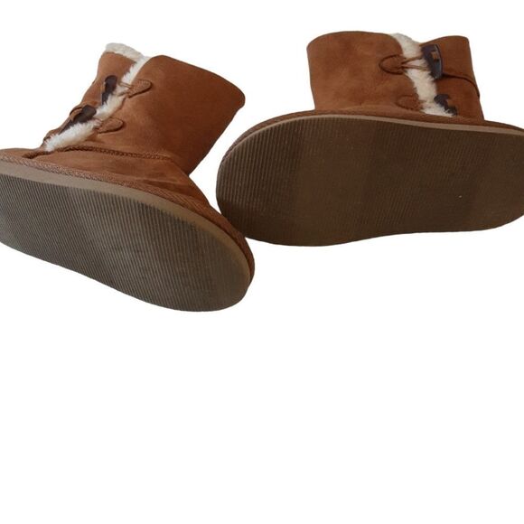 KIDS Boots Suede and Shearling  With Toggles size 11 - Picture 4 of 13